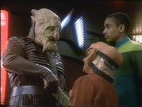 Nog und Jake verhandeln mit einem lissepianischen Captain.