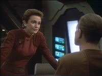 Kira versucht Odo auszutricksen.