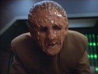 Odo verwandelt sich.