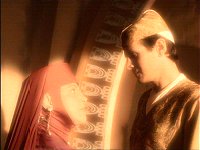 Bareil sieht in seiner Vision Opaka.