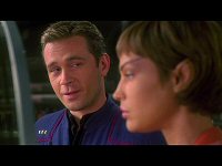 T'Pol stellt Tucker zur Rede.