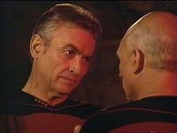 Walker befürchtet eine Verschwörung in der Sternenflotte