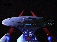 Die Enterprise stößt Wasserstoff aus.