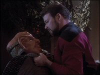 Riker stellt Omag zur Rede