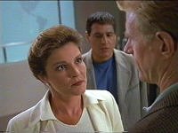 Starling hat Janeway und Chakotay erwischt.